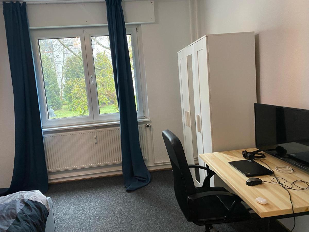 Apartment Quiet In Hip Neighbourhood
